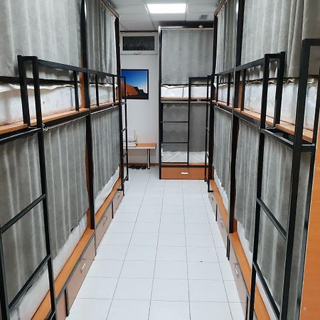 Capsule Hostel Tashkent Ngoại thất bức ảnh